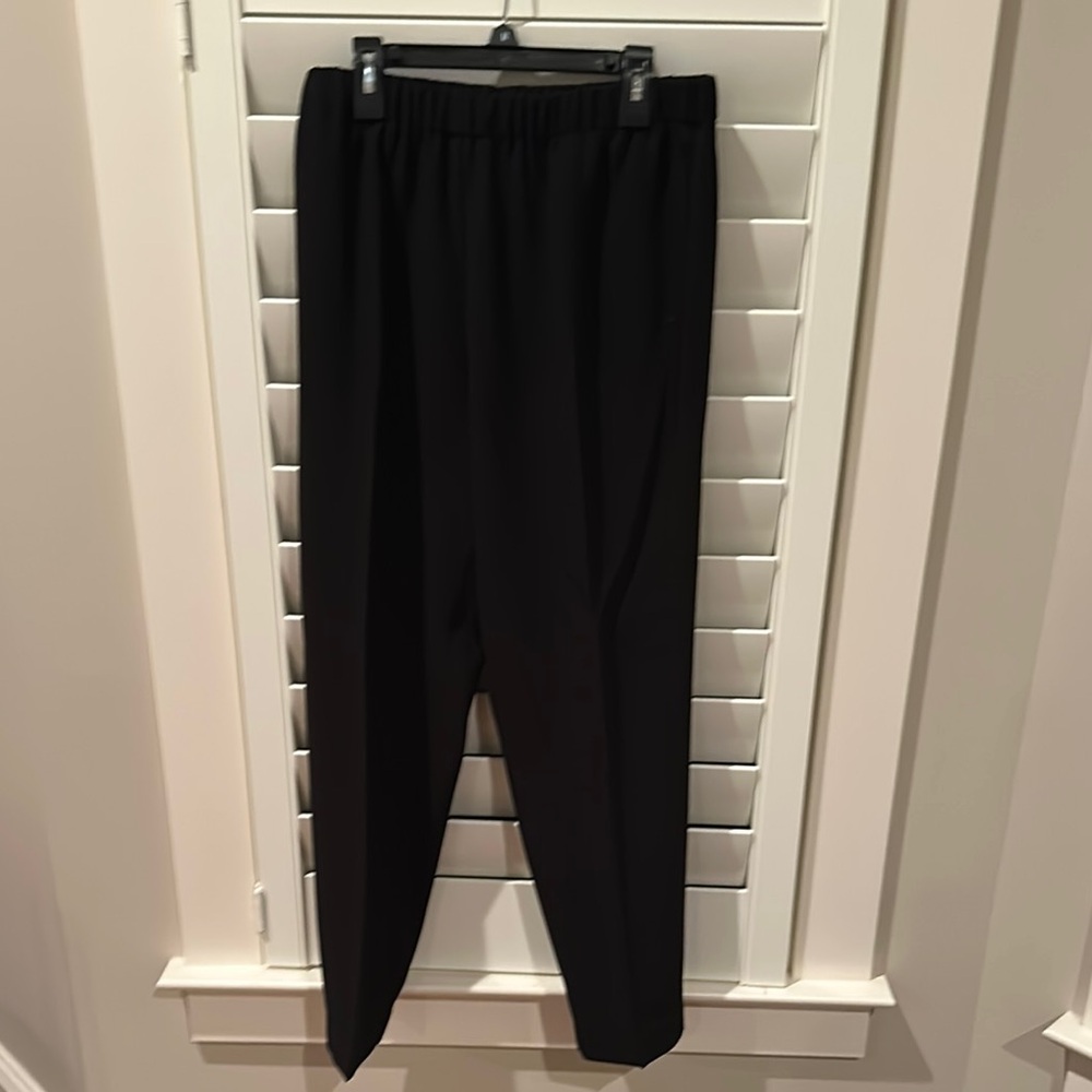 Rachel by Rachel Roy Women’s Black Pants sz Large Like New Condition!